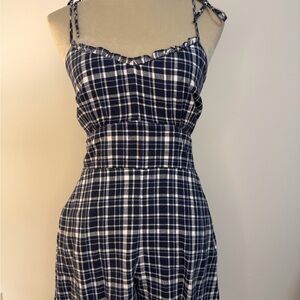 NWT Abercrombie&Fitch Plaid Navy Navy Romper - Size S